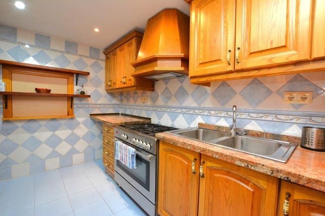 2 makuuhuone Huoneisto myytävänä paikassa Benalmadena Costa, Benalmádena - 383 000 € (Ref: 9322072)