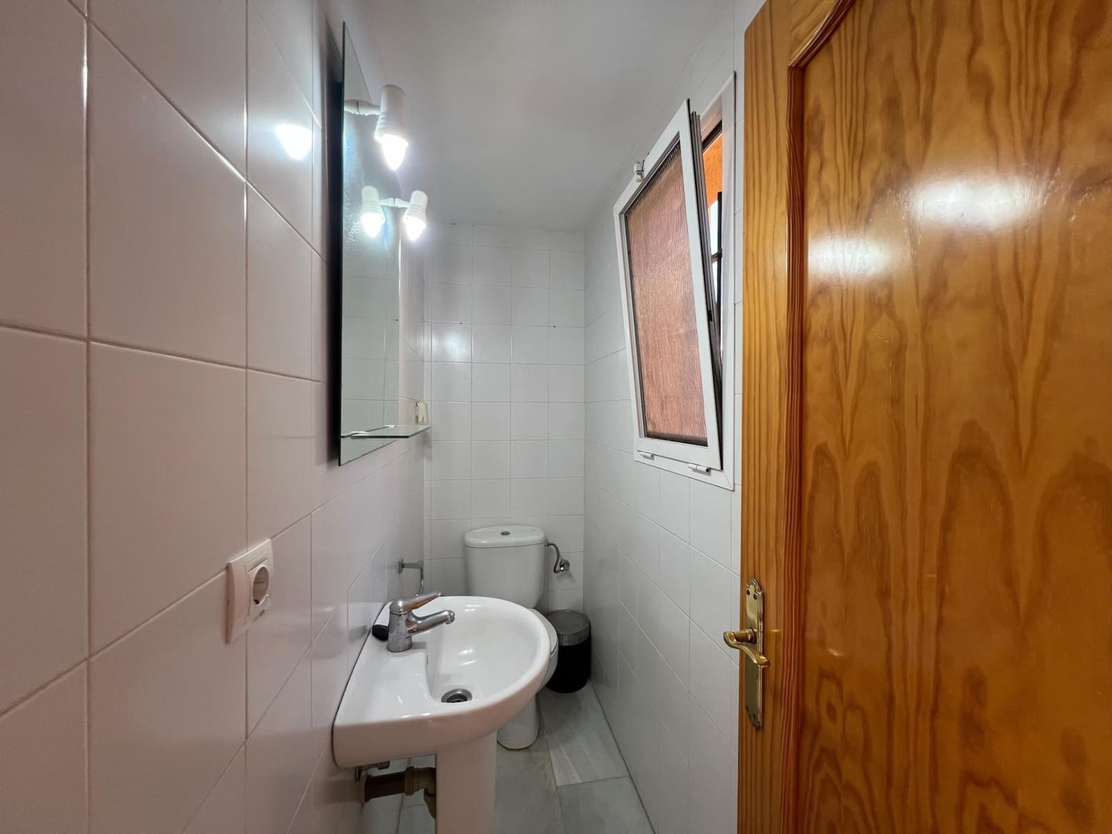 3 makuuhuone Rivitalo myytävänä paikassa Fuengirola mukana 
autotalli - 440 000 € (Ref: 9356078)