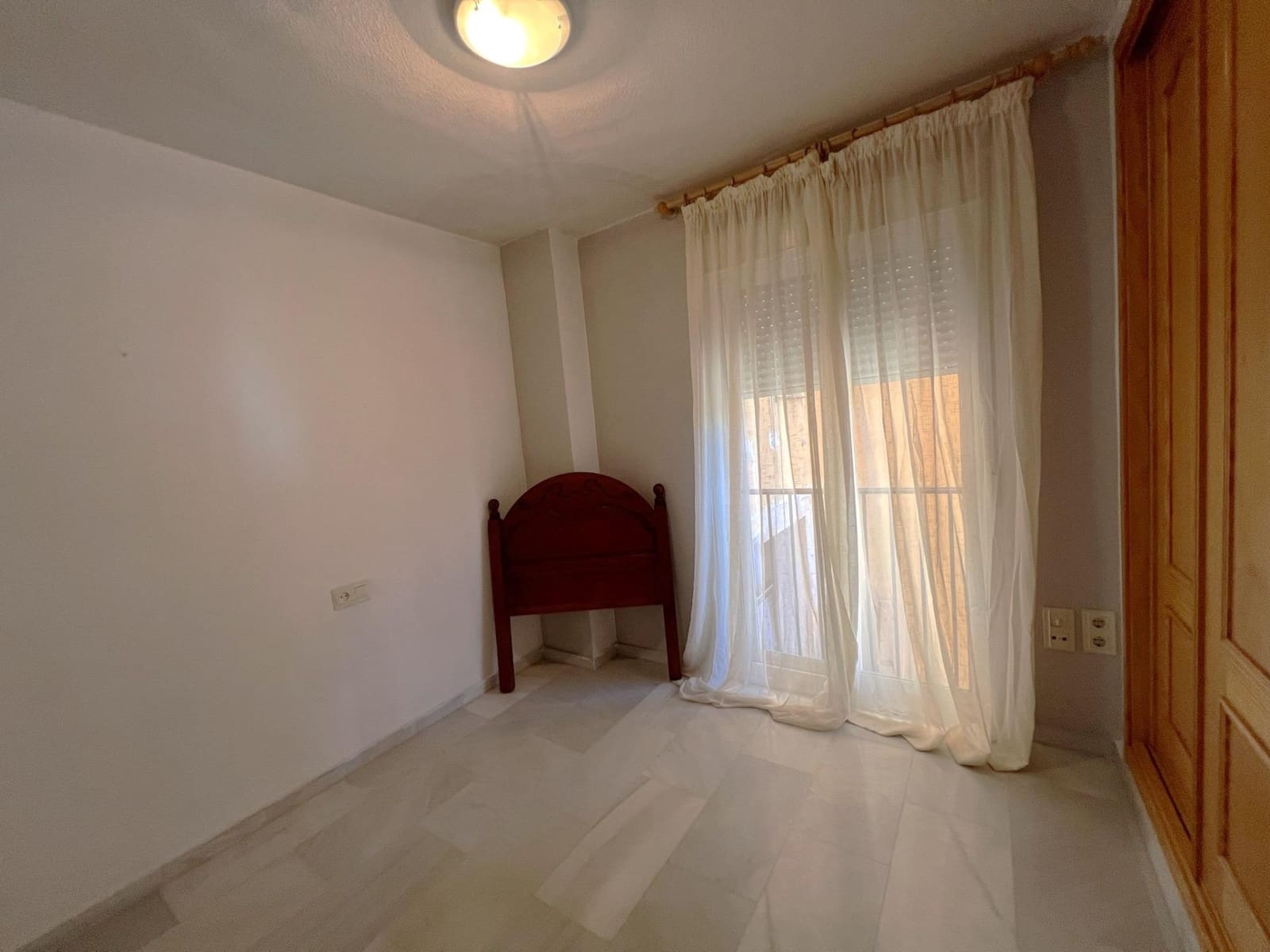 3 makuuhuone Rivitalo myytävänä paikassa Fuengirola mukana 
autotalli - 440 000 € (Ref: 9356078)