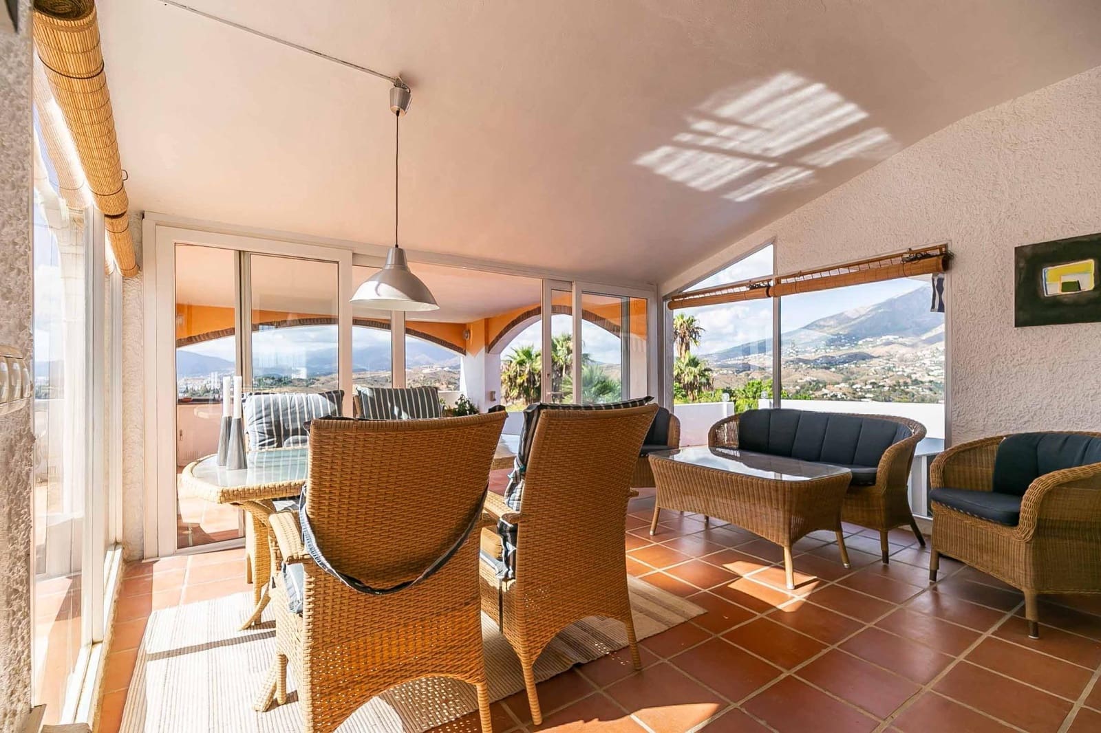 4 soveværelse Villa til salg i Mijas med swimmingpool - € 795.000 (Ref: 9382731)