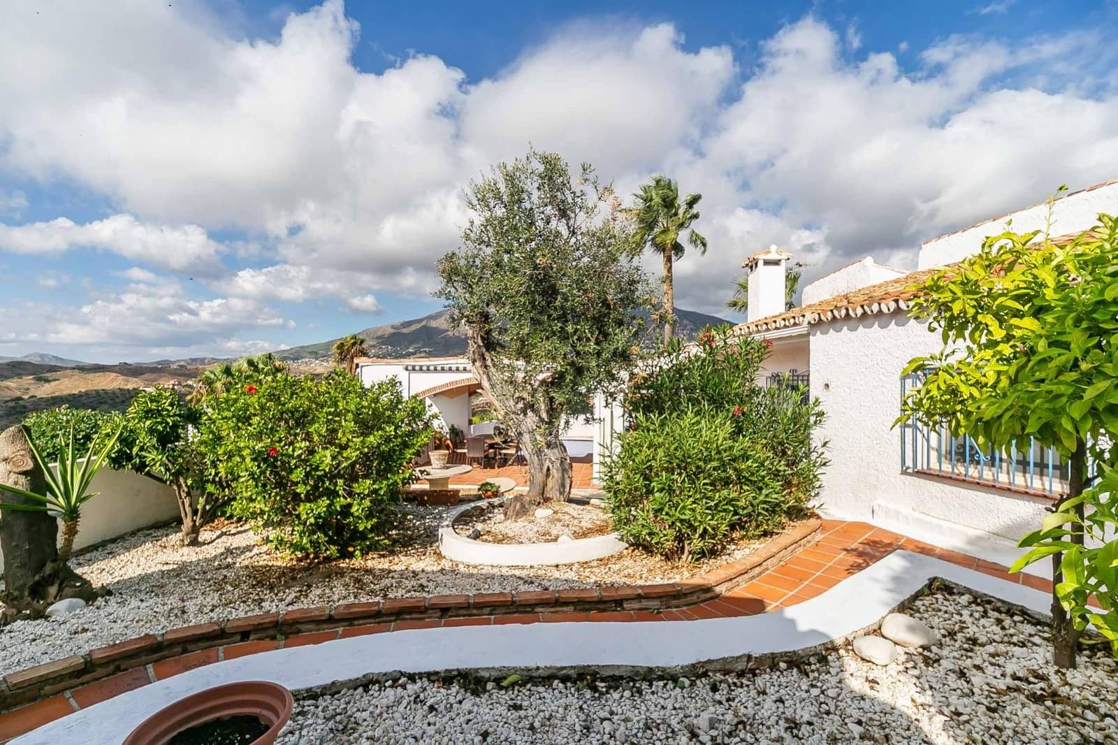 4 soveværelse Villa til salg i Mijas med swimmingpool - € 795.000 (Ref: 9382731)