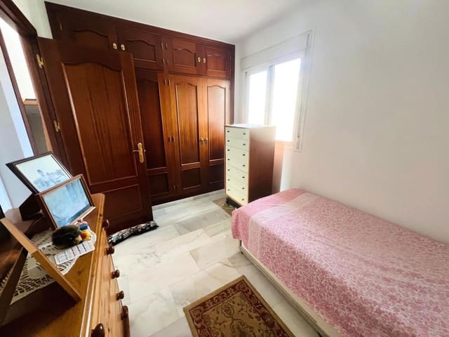 3 sovrum Radhus till salu i Fuengirola med pool - 525 000 € (Ref: 9419603)