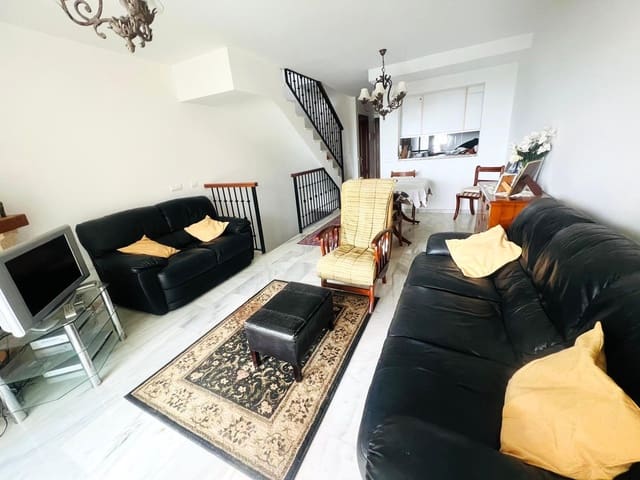 3 sovrum Radhus till salu i Fuengirola med pool - 525 000 € (Ref: 9419603)