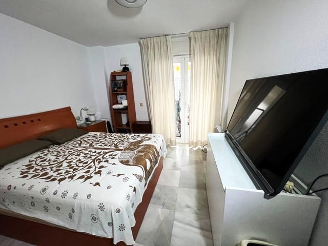 3 soverom Leilighet til salgs i Los Boliches , Fuengirola med svømmebasseng garasje - € 495 000 (Ref: 9551902)