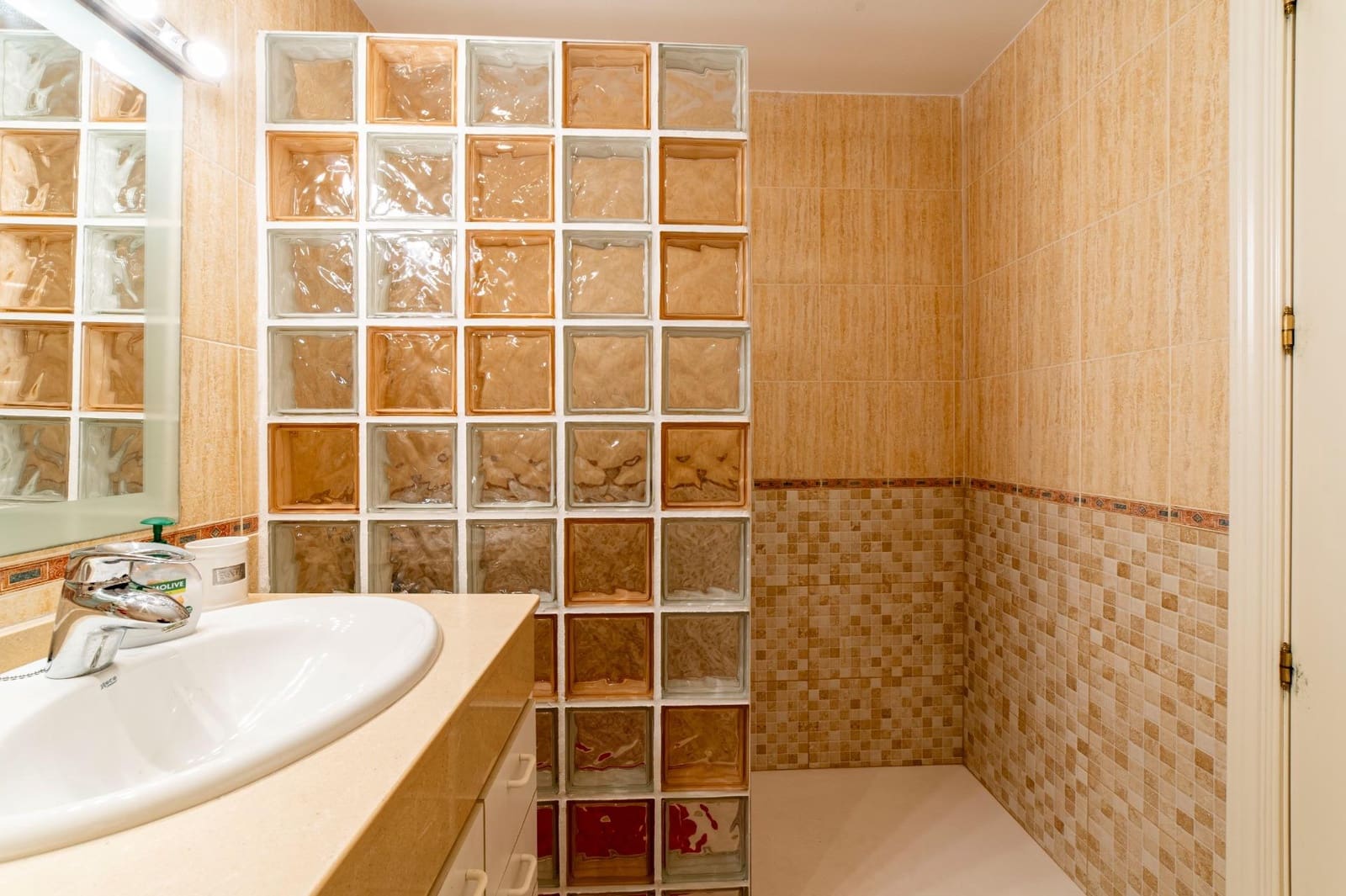 4 soveværelse Rækkehus til salg i Fuengirola med swimmingpool garage - € 599.000 (Ref: 9586725)