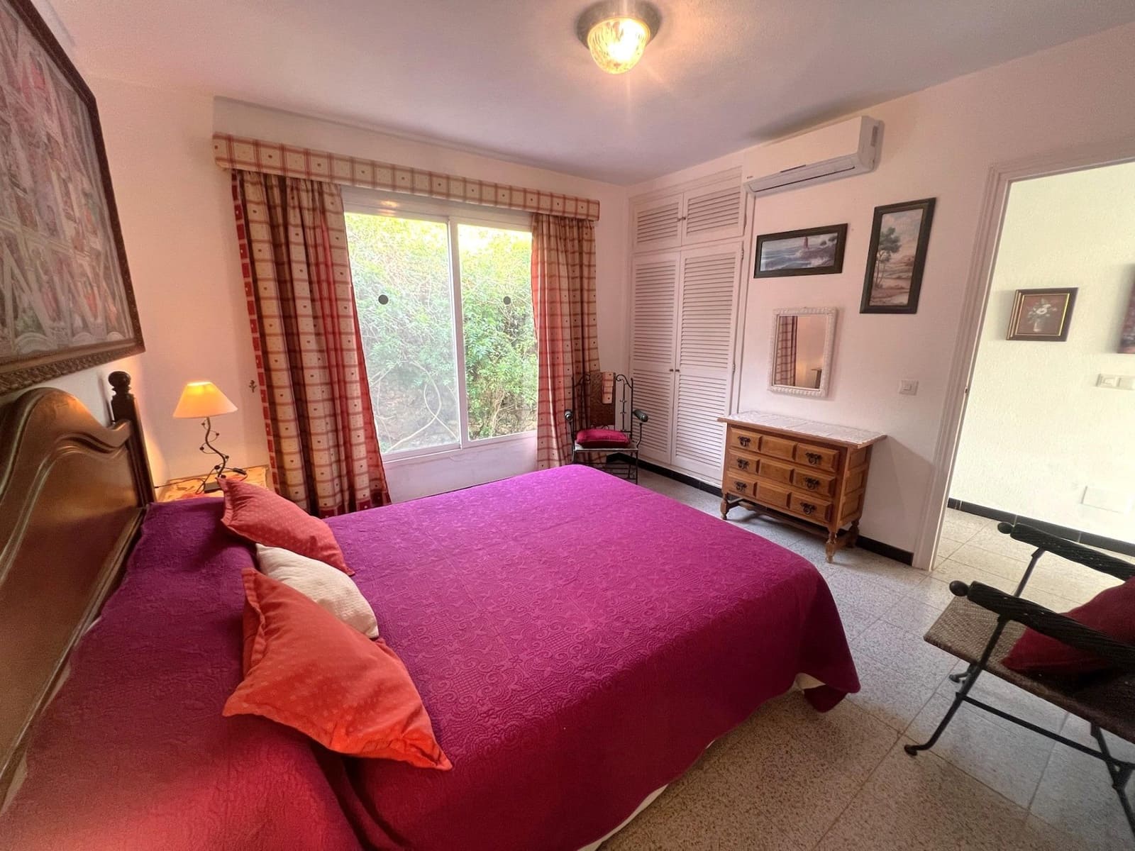 4 makuuhuone Huvila vuokrattavana paikassa Mijas mukana uima-altaan - 2 500 € (Ref: 9637786)