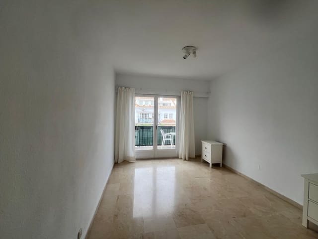 2 makuuhuone Huoneisto vuokrattavana paikassa Fuengirola mukana uima-altaan - 1 600 € (Ref: 9666753)