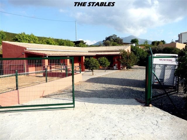 4 bedroom Villa for sale in Coin - € 1,950,000 (Ref: 9679992)