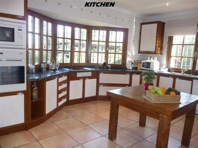 Chalet de 4 habitaciones en Coín en venta - 1.950.000 € (Ref: 9679992)