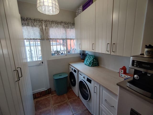 3 Zimmer Reihenhaus zu verkaufen in Las Lagunas de Mijas, Mijas mit Pool Garage - 490.000 € (Ref: 9755901)