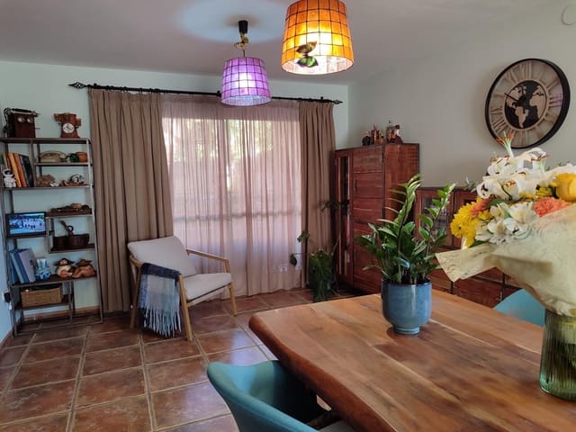 3 Zimmer Reihenhaus zu verkaufen in Las Lagunas de Mijas, Mijas mit Pool Garage - 490.000 € (Ref: 9755901)