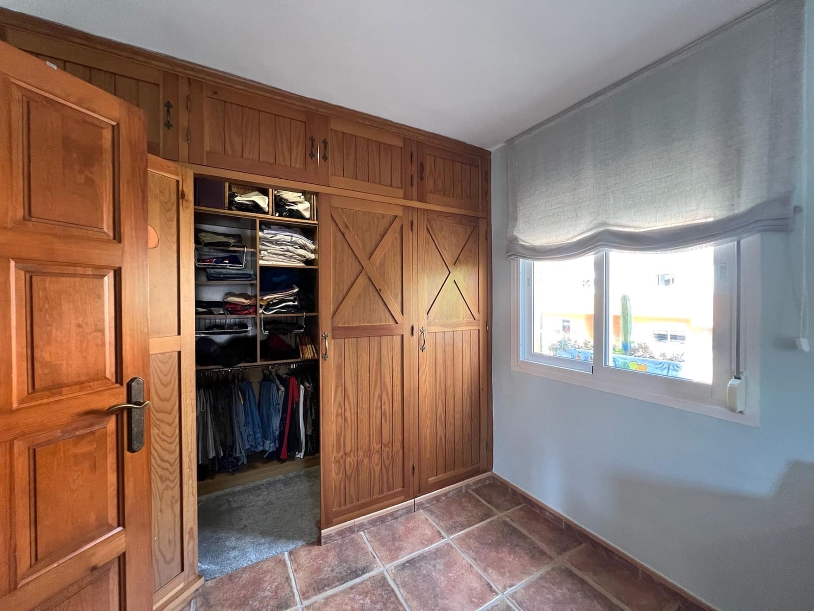 4 soverom Rekkehus til salgs i Las Lagunas de Mijas med svømmebasseng garasje - € 425 000 (Ref: 9755901)