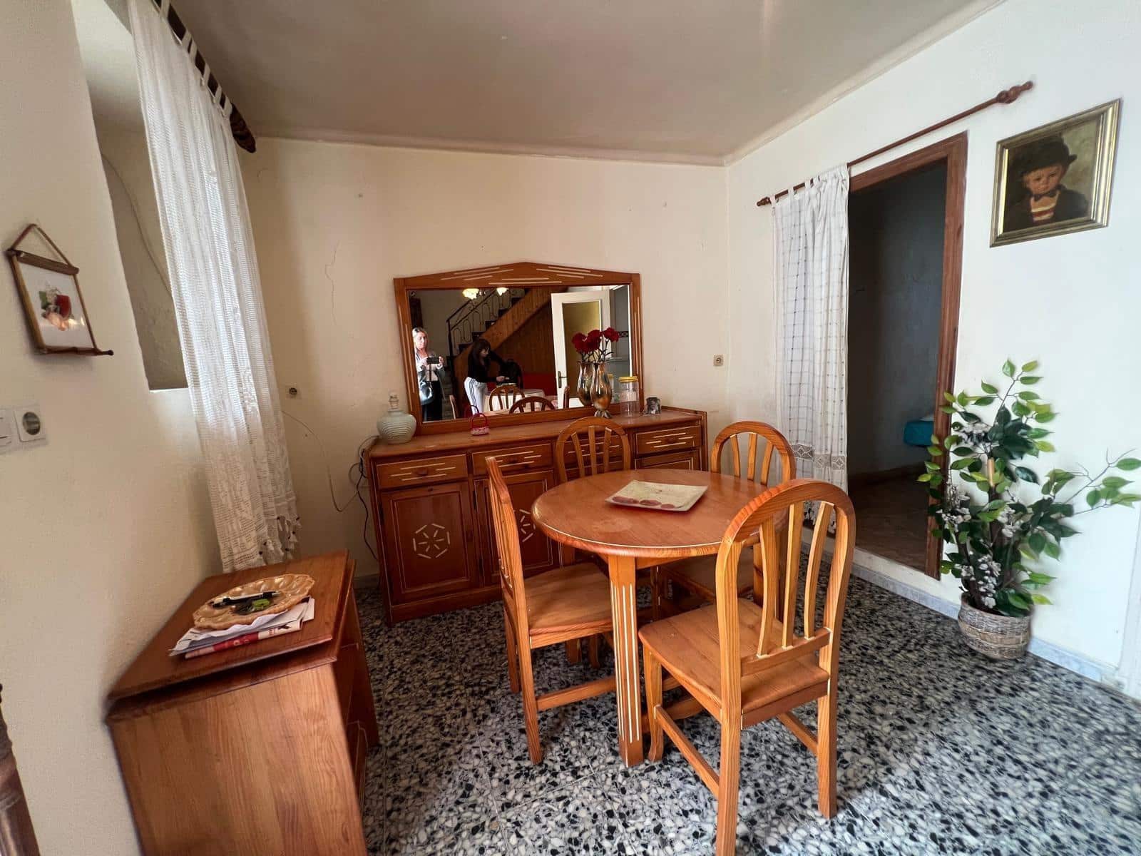 6 soverom Hus til salgs i Coin - € 215 000 (Ref: 9759158)