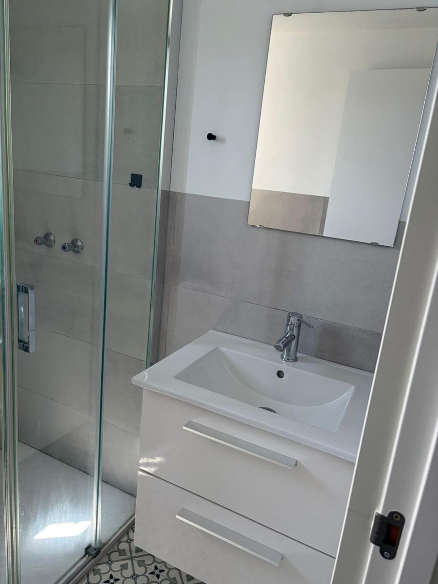 3 bedroom Apartment for sale in El Coto - € 325,000 (Ref: 9788554)