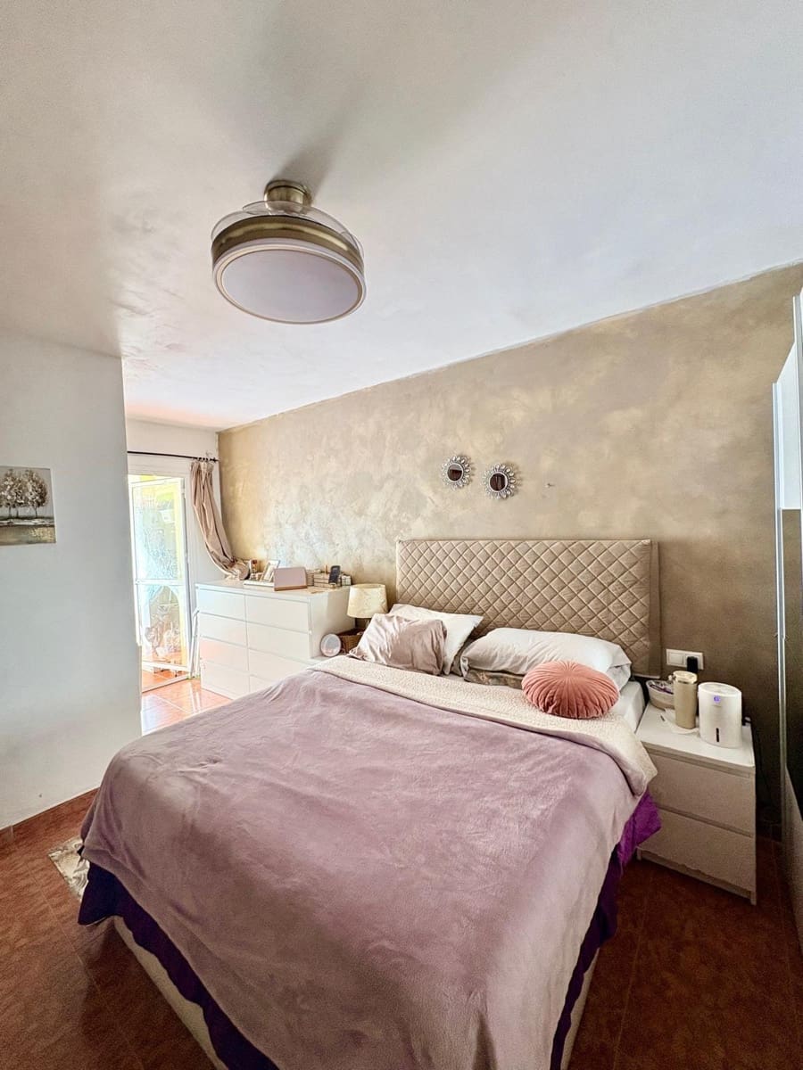 3 soveværelse Lejlighed til salg i Las Lagunas de Mijas - € 235.000 (Ref: 9788555)