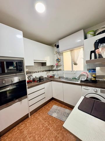 3 soveværelse Lejlighed til salg i Las Flores, Mijas - € 235.000 (Ref: 9788555)