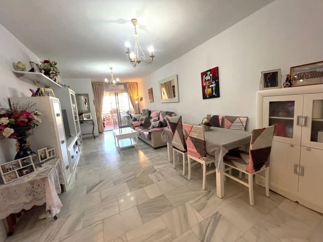 Piso de 2 habitaciones en Los Pacos, Fuengirola en venta con piscina - 330.000 € (Ref: 9797318)