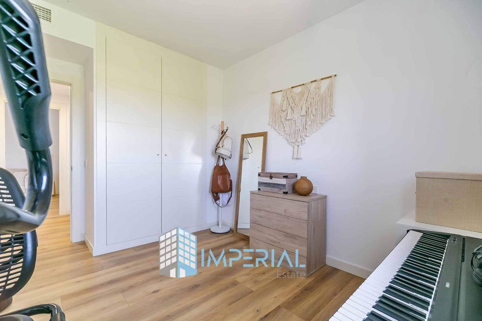 2 sovrum Lägenhet till salu i Fuengirola med pool - 449 000 € (Ref: 9808169)