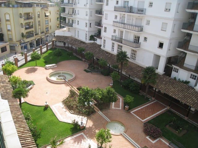 Appartement de 2 chambres à louer à Fuengirola - 1 300 € (Ref: 9812295)