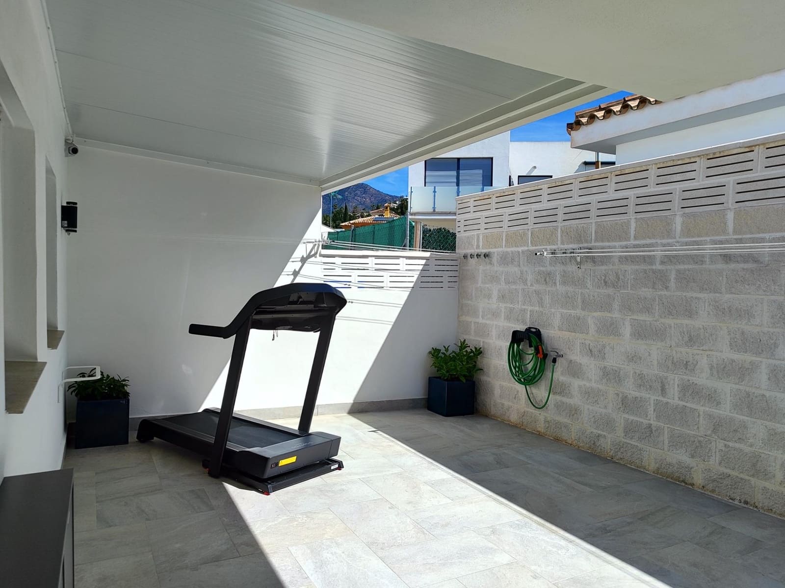 4 quarto Moradia para venda em Mijas com piscina garagem - 849 000 € (Ref: 9818049)