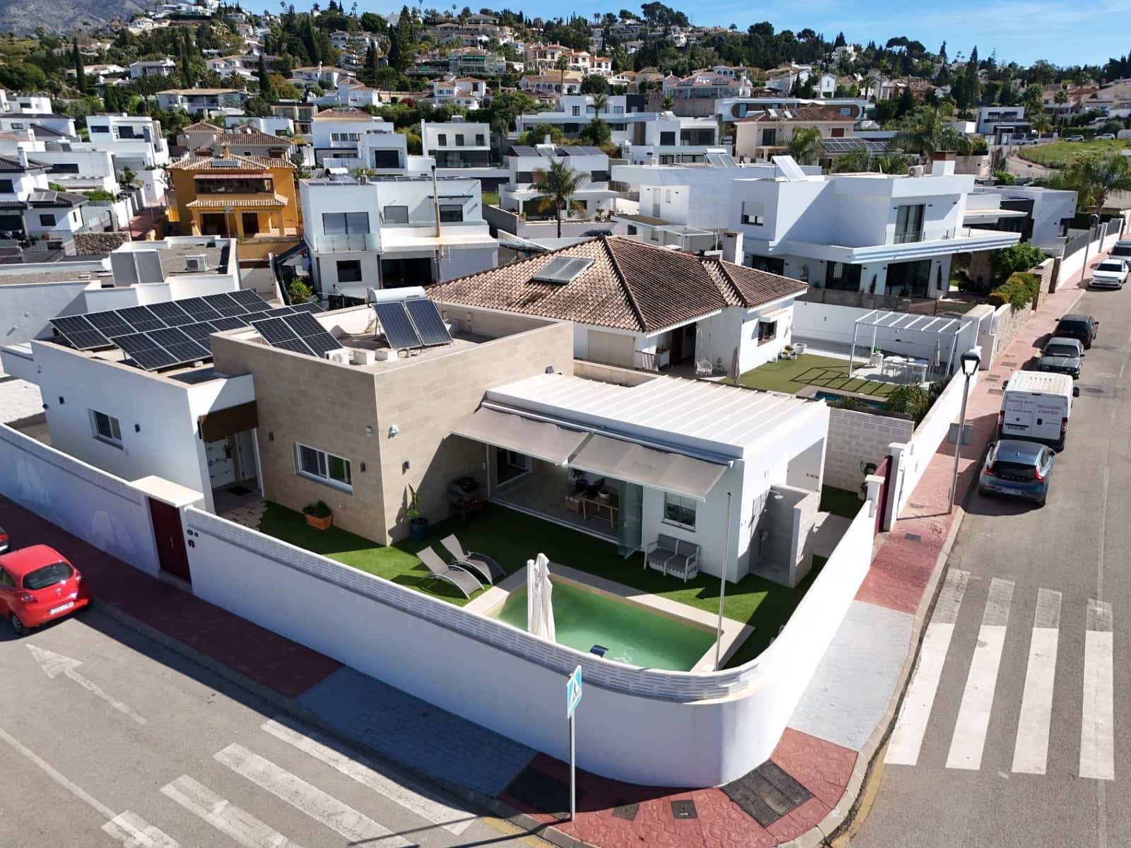4 quarto Moradia para venda em Mijas com piscina garagem - 849 000 € (Ref: 9818049)