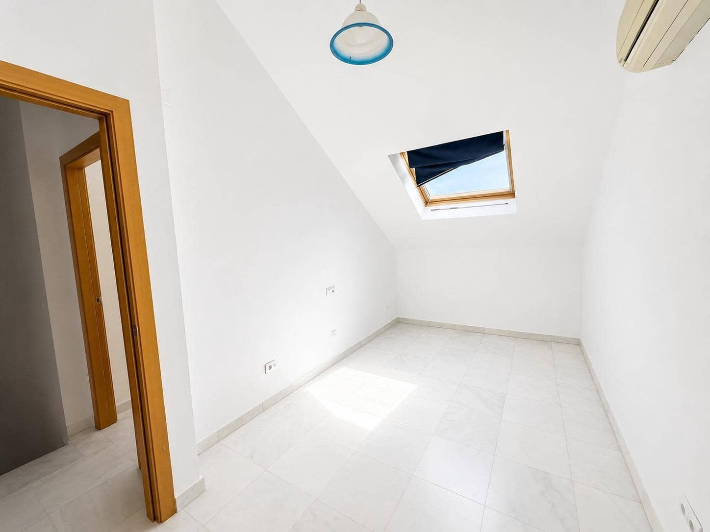 4 slaapkamer Rijtjeshuis te koop in Benalmadena met garage - € 490.000 (Ref: 9822760)