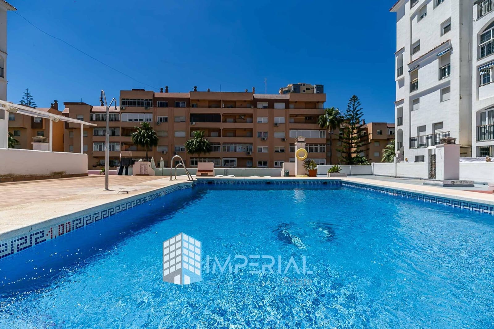 2 soverom Leilighet til salgs i Fuengirola med svømmebasseng - € 299 000 (Ref: 9840411)