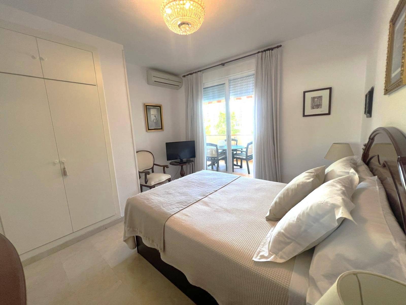 3 slaapkamer Flat te koop in Fuengirola met zwembad - € 460.000 (Ref: 9849619)