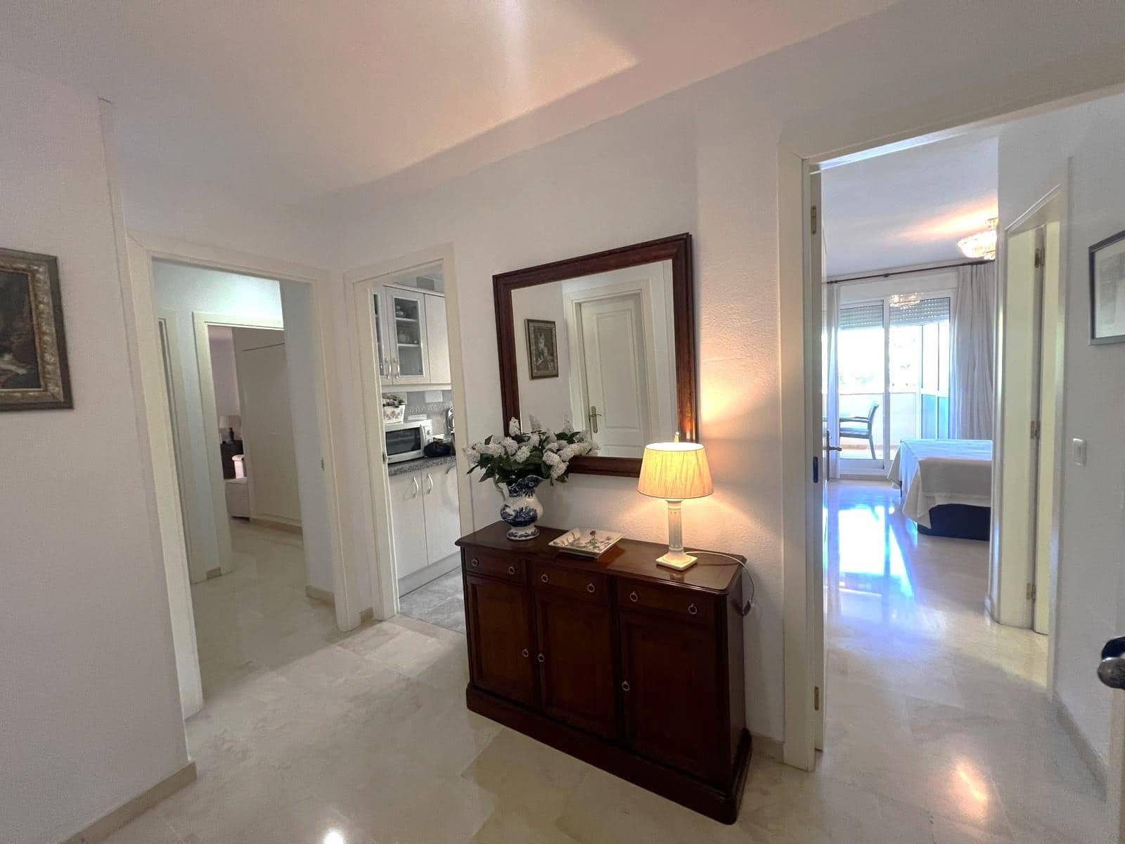 3 slaapkamer Flat te koop in Fuengirola met zwembad - € 460.000 (Ref: 9849619)