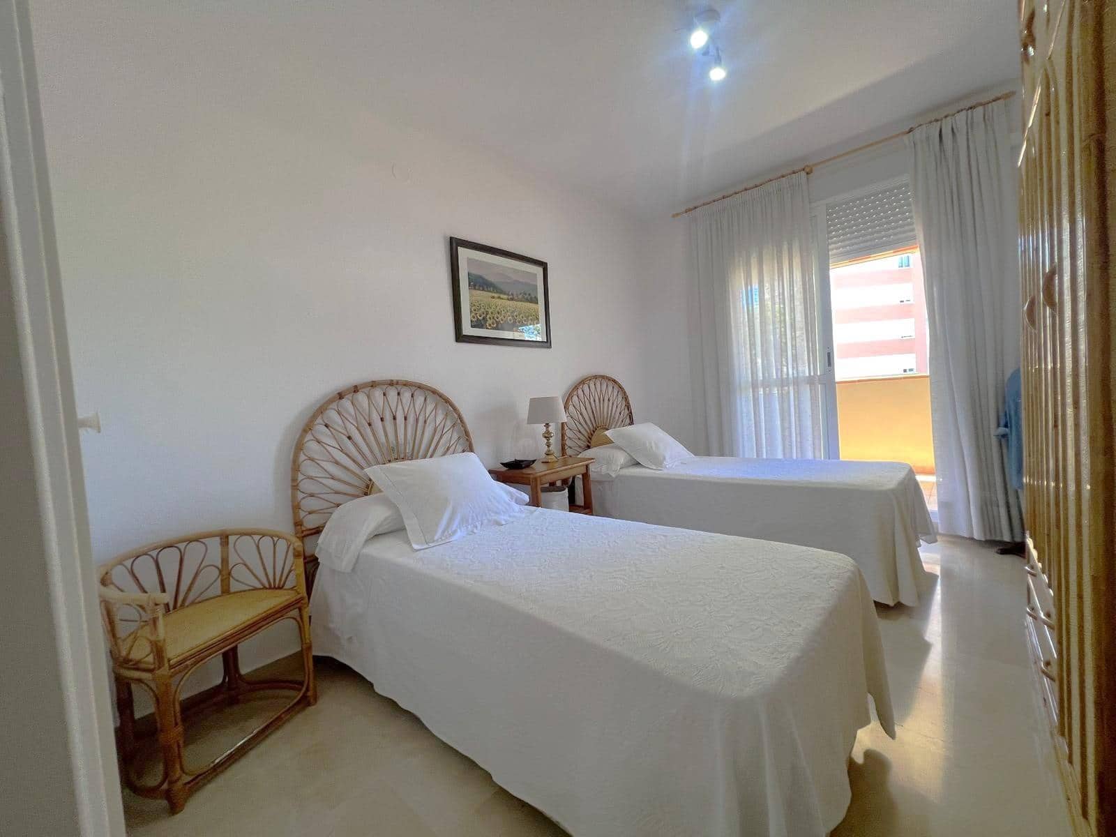 3 slaapkamer Flat te koop in Fuengirola met zwembad - € 460.000 (Ref: 9849619)