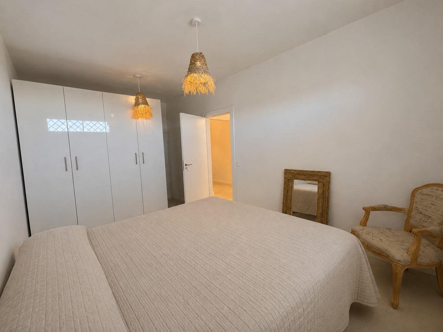 Adosado de 4 habitaciones en La Mairena en venta con piscina - 535.000 € (Ref: 9867142)