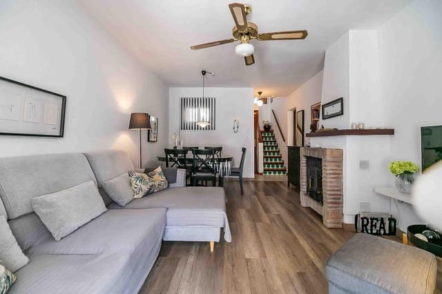 Adosado de 2 habitaciones en El Coto, Mijas en venta con piscina - 365.000 € (Ref: 9873699)
