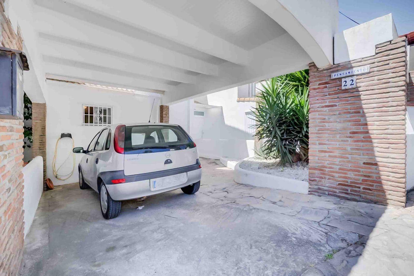 Adosado de 2 habitaciones en El Coto en venta con piscina - 365.000 € (Ref: 9873699)