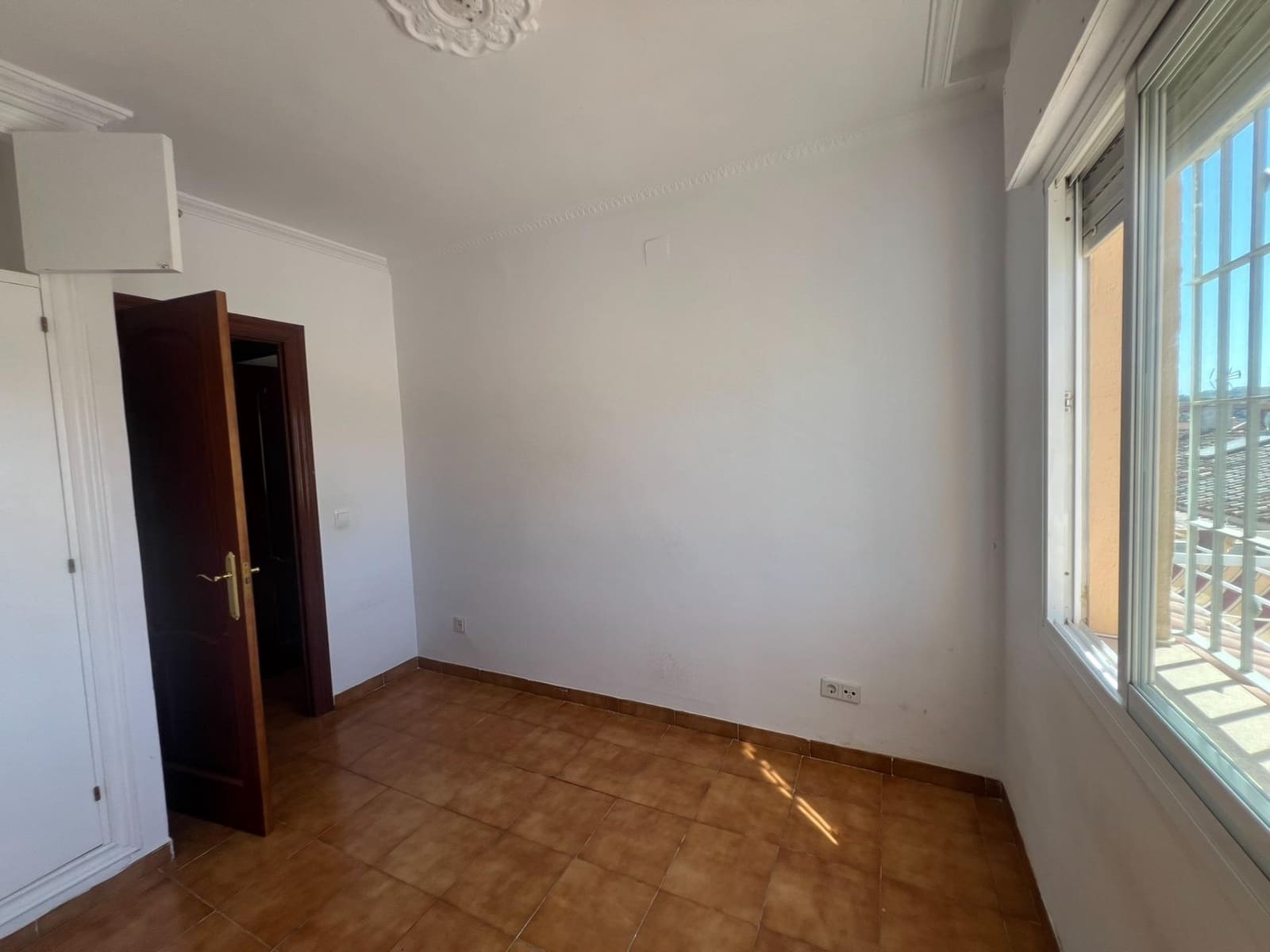 5 chambre Villa/Maison Mitoyenne à vendre à Mijas avec garage - 465 000 € (Ref: 9899027)