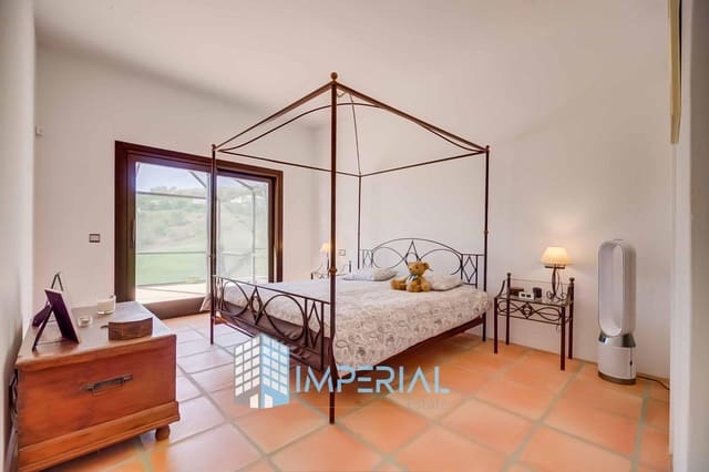 3 makuuhuone Huvila myytävänä paikassa La Cala Golf - Lagar Martell, Mijas mukana uima-altaan 
autotalli - 1 250 000 € (Ref: 9913340)