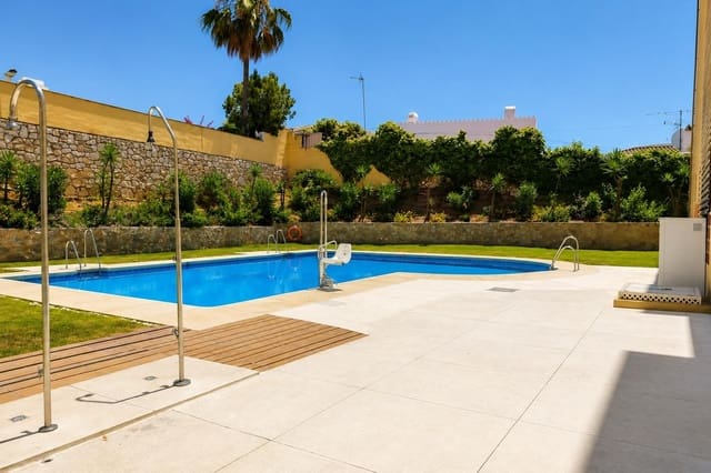 3 soveværelse Lejlighed til salg i Fuengirola med swimmingpool garage - € 389.000 (Ref: 9936552)