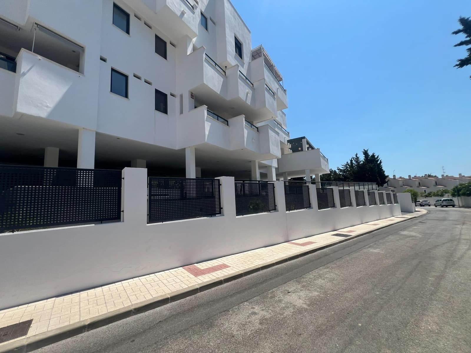 2 soverom Rekkehus til salgs i Torremolinos med svømmebasseng - € 580 000 (Ref: 9958123)