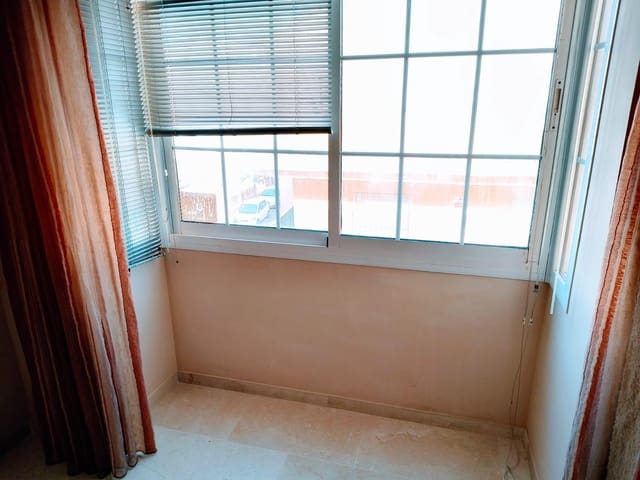 2 soveværelse Lejlighed til salg i Fuengirola - € 273.000 (Ref: 9983133)