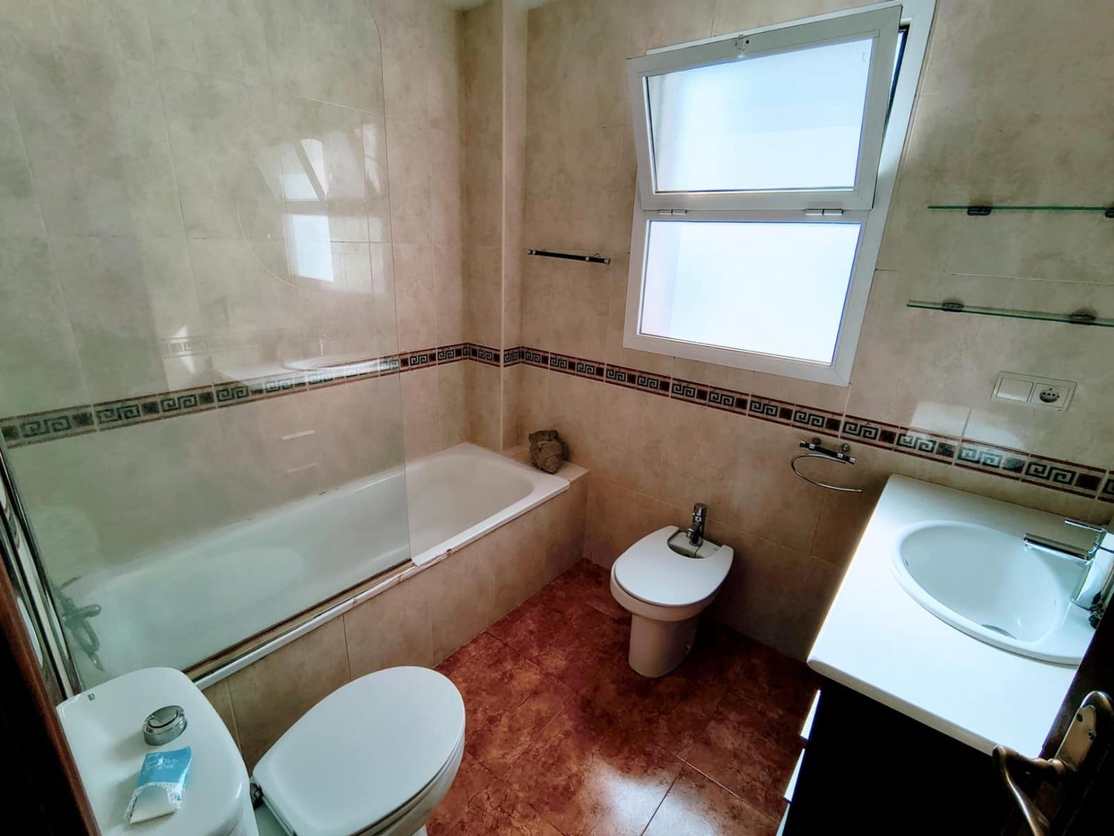2 bedroom Apartment for sale in Fuengirola - € 273,000 (Ref: 9983133)