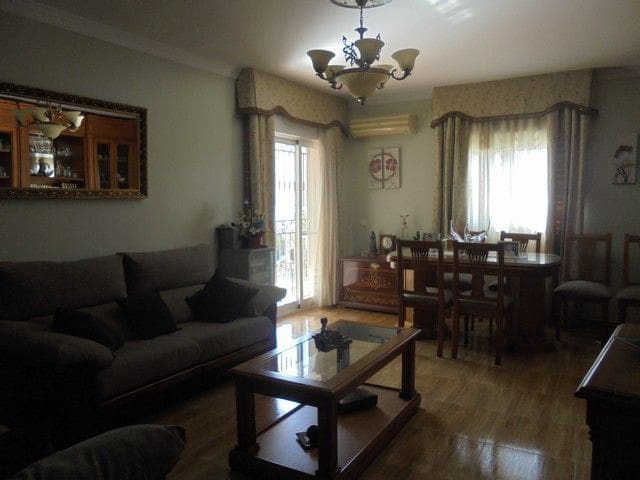 3 slaapkamer Bungalow te koop in Berja met garage - € 195.000 (Ref: 5938346)