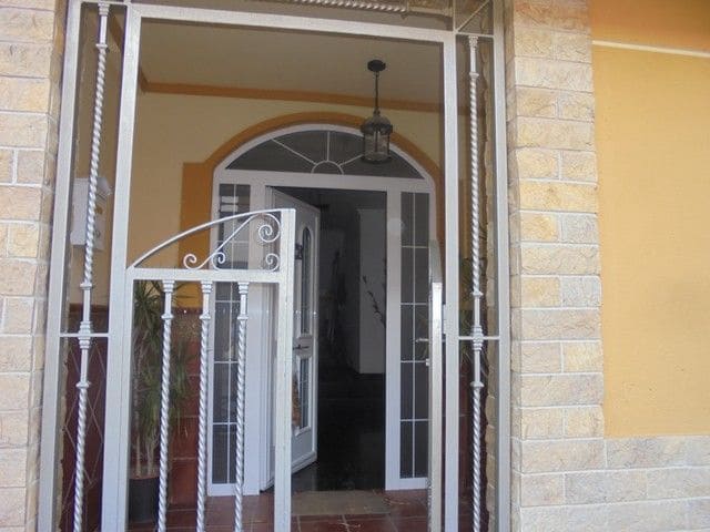 5 soveværelse Finca/Landehus til salg i Fondón med swimmingpool garage - € 205.000 (Ref: 5938357)