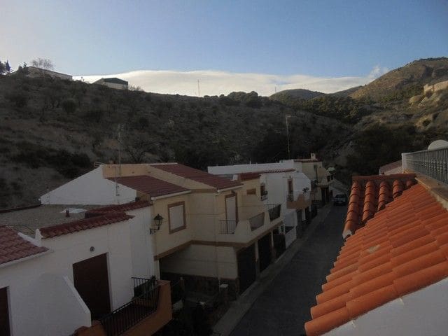 5 chambre Finca/Maison de Campagne à vendre à Fondon avec piscine garage - 205 000 € (Ref: 5938357)