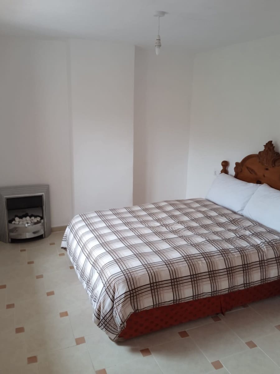 3 soveværelse Semi-Rækkehus til salg i Berja - € 129.000 (Ref: 7604573)