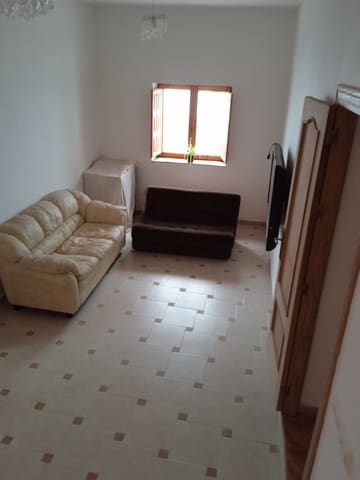 3 makuuhuone Paritalo myytävänä paikassa Berja - 129 000 € (Ref: 7604573)