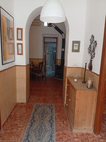 Paritalo myytävänä paikassa Berja - 120 000 € (Ref: 7852565)