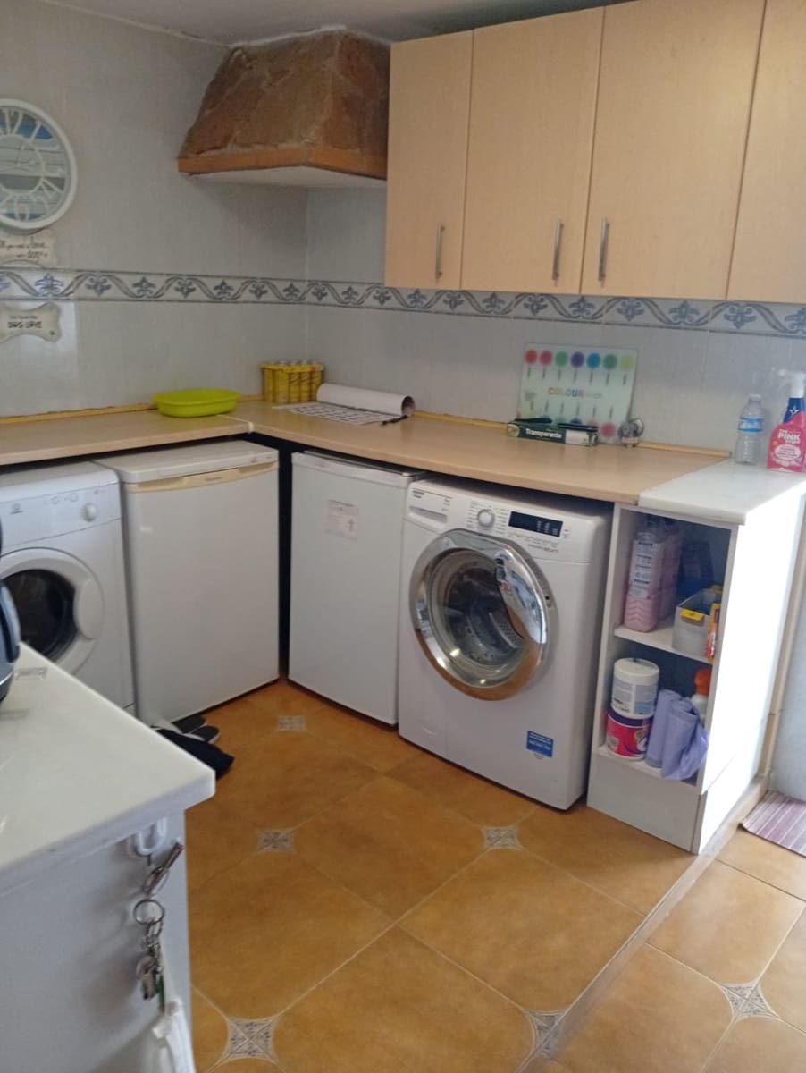 Semi-Rækkehus til salg i Berja - € 120.000 (Ref: 7852565)