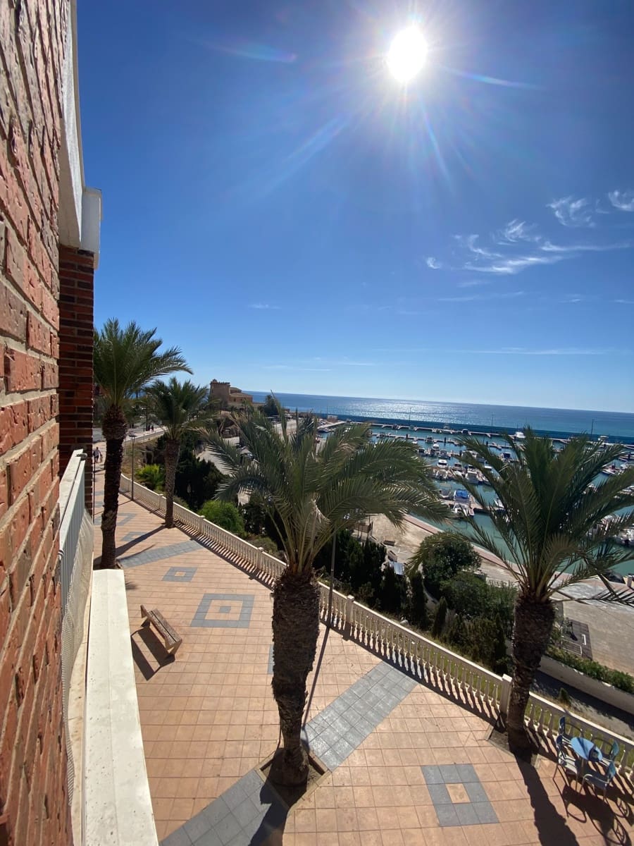 Apartamento de 3 habitaciones en Torre de la Horadada en venta - 250.000 € (Ref: 5823512)