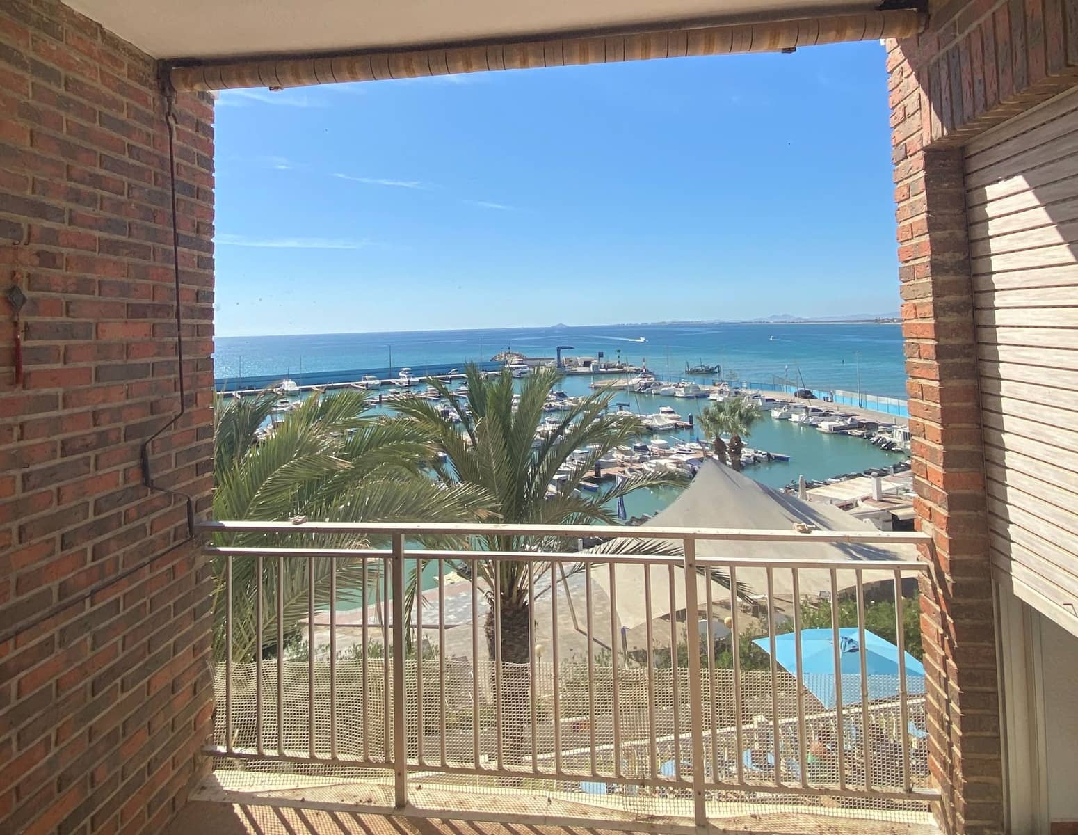 Apartamento de 3 habitaciones en Torre de la Horadada en venta - 250.000 € (Ref: 5823512)