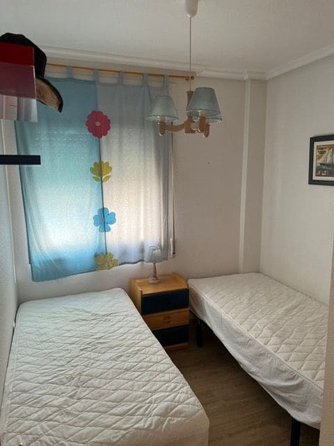 2 bedroom Apartment for sale in Torre de la Horadada with garage - € 219,000 (Ref: 8584032)