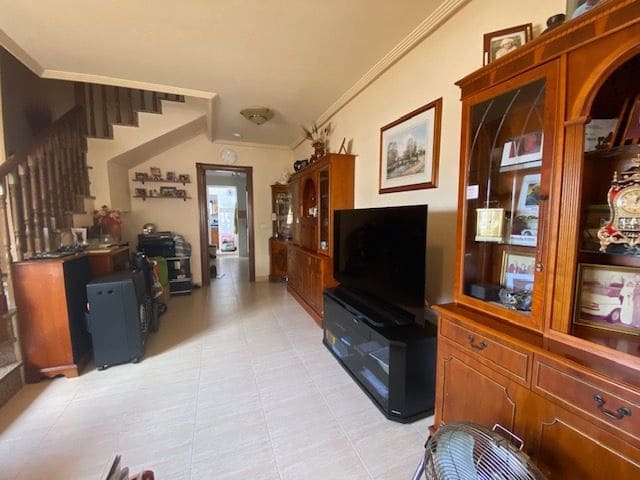 3 bedroom Villa for sale in Torre de la Horadada with garage - € 239,000 (Ref: 9036328)